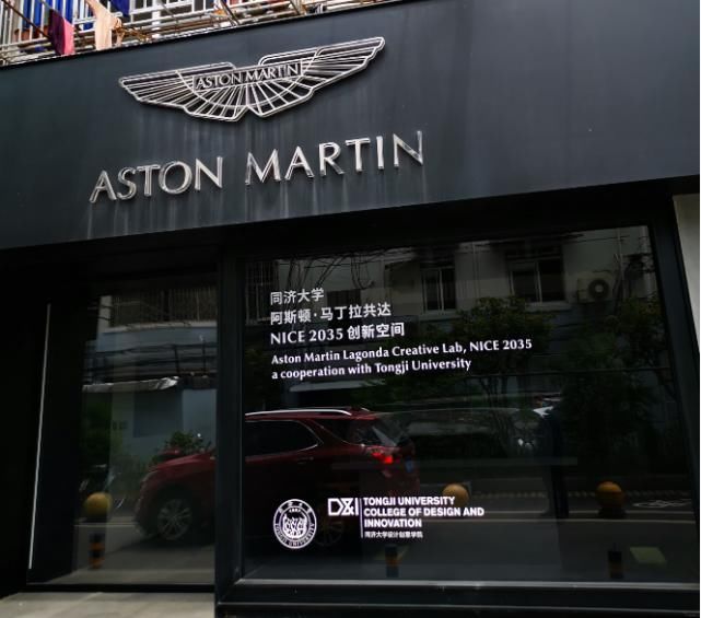  大学|大学如家乡，一辈子在一起干活是什么体验？这里有个神奇的“圈”！