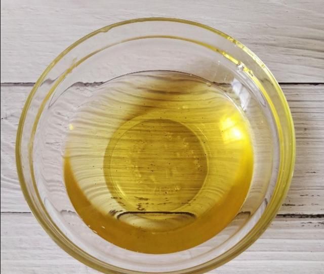 牛奶|烤箱自制小烤饼,外脆里软,香气扑鼻,比面包简单,比馒头有味