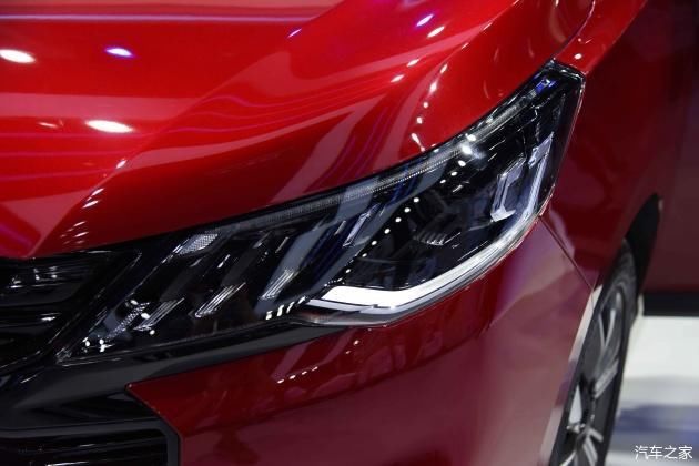  新款|售价9.18-15.811万 新款大通G50上市