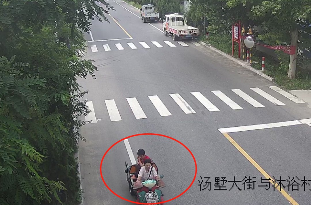  驾驶|曝光台丨三轮车违法曝光！无证驾驶三轮机动车一律拘留！