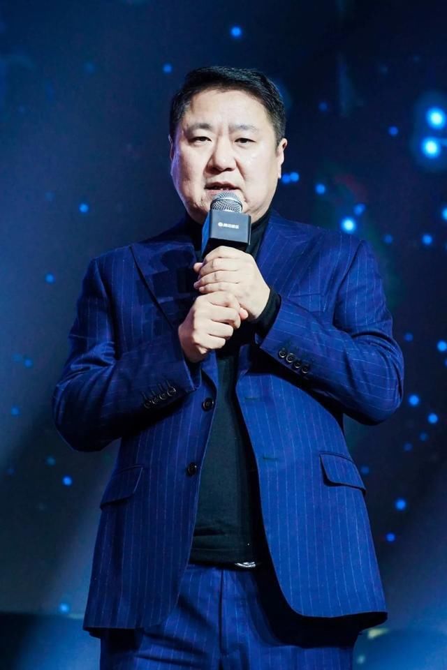  于冬|影视亿万富豪离婚记：再婚迎娶女星金巧巧，前妻因1600万站上法庭