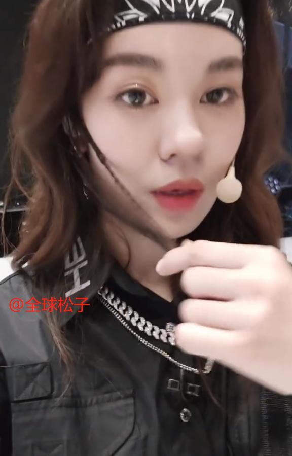  孟佳|孟佳5G冲浪：喊郁可唯“鹿晗”，还吐槽她的发型像关公