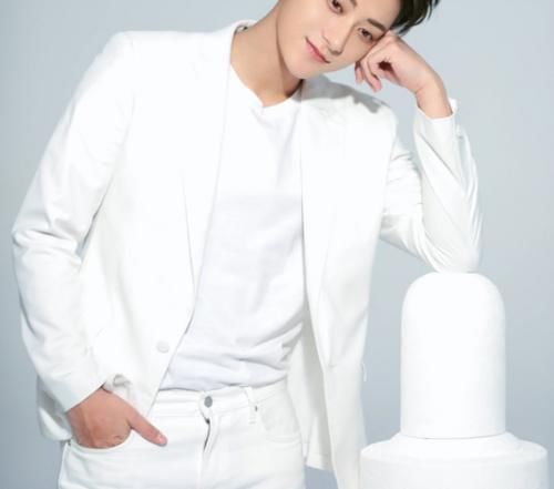  创造|黄子韬继《创造营》后，再度加盟新综艺！官宣一出粉丝就激动刷屏