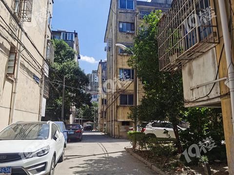 改造|为了等拆迁不同意改造 我们小区就这样成了被城市遗忘的角落