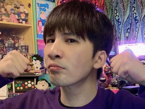  观众|从《密逃》到《脱口秀》，半年救场3个节目，大张伟真乃神人