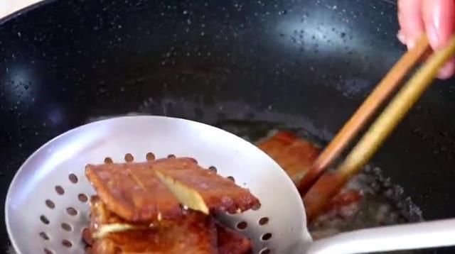  分钟|麻辣香干没想到这么好吃，大厨教你这样做，分分钟就出锅！