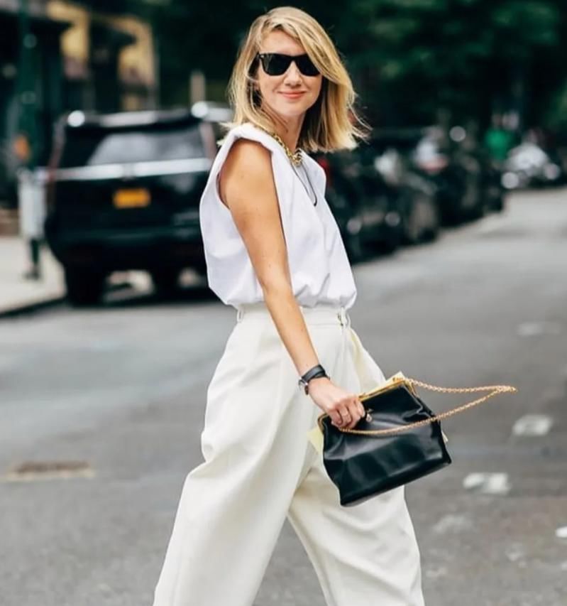 T恤的款式|夏天穿T恤不够，加上宫廷风衬衫怎么样？