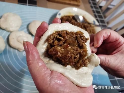 月饼|月饼季来临,不喜欢甜腻风的朋友,来学做车轮肉饼吧,随做随吃