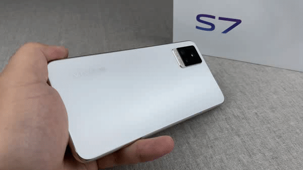  神器|为什么vivo S7能成为网红小姐姐的涨粉神器