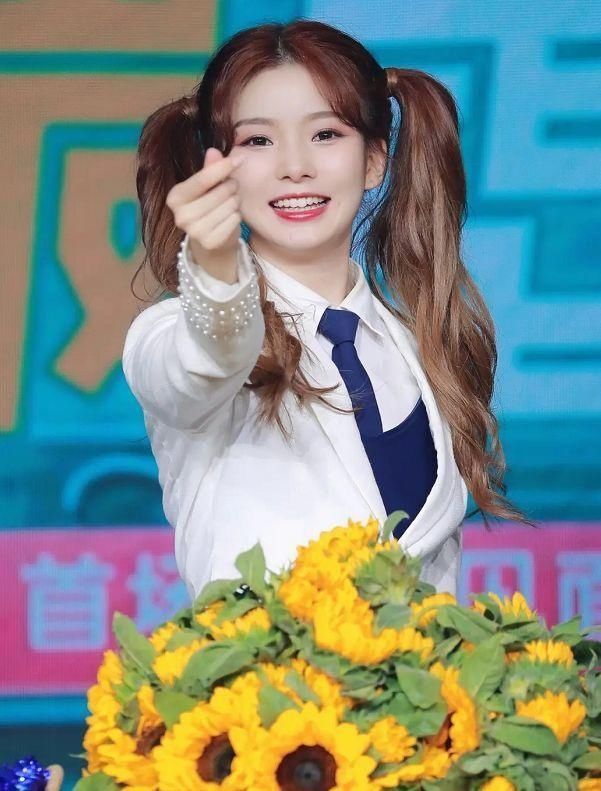 综艺|《创3》未出道的徐艺洋,与出道的陈卓璇,居然一起上综艺了