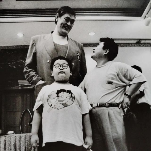 摄影|马季洛桑马三立赵忠祥都走了,牛群曾为他们拍出好照片