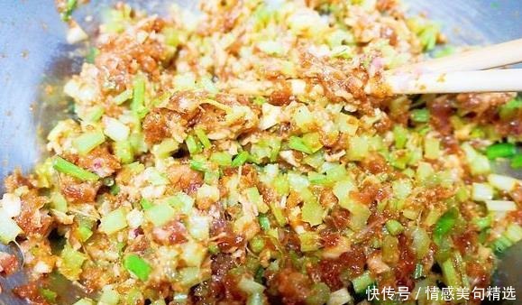 好吃|在家想吃蒸包,就用这菜来制作,鲜香美味比外面要好吃很多