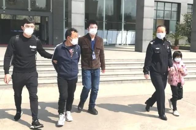  警方|9岁女儿被朋友拐骗，该男子：跟我一起，她会一生幸福
