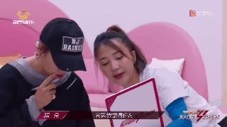  浪学|浪学｜笨蛋美女张雨绮才是讲话艺术家？