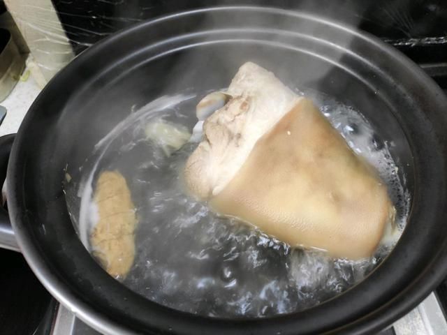 看着|饭店“硬菜”，看着难其实一口电饭锅就搞定，做1次全家吃到嗨