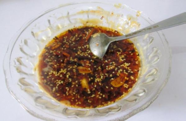  试试|天热没食欲，试试这碗销魂面，会让发你胃口大开，连吃2碗不觉撑
