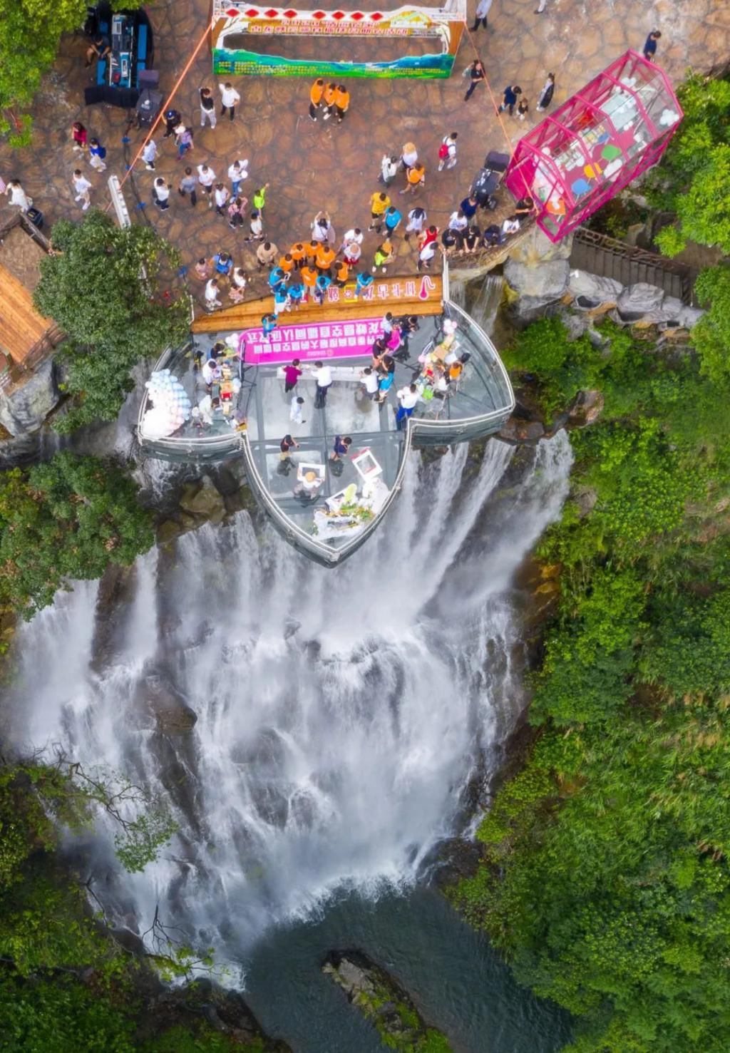 世界纪录|12项世界纪录！12个网红打卡地标！古龙峡最新攻略！拿走不谢！