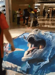  外套|妹子, 出门忘穿外套了吧? 你衣服还没你背包大, 被晒伤可就尴尬了