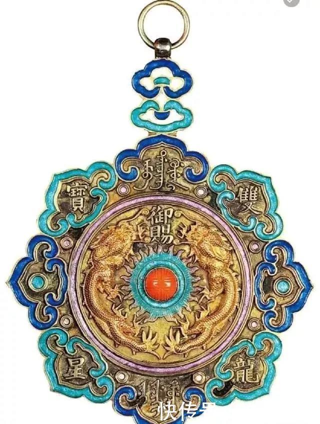 最美|最美胸针——他们才是真正的偶像