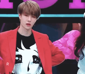  王一博|《这就是街舞》张艺兴得到专业认可，但是为何王一博却在摆手？