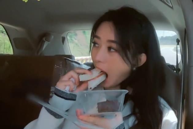  王一博和赵|赵丽颖也太能装了，导演组都看不下去了