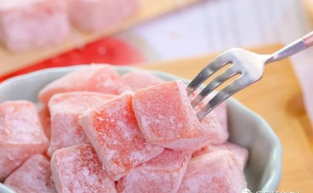  西瓜|它便宜又补水，很甜糖分低！天热不给娃吃就可惜了