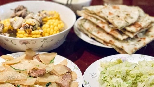 婆婆|东北婆婆手真巧,每日晚餐换花样,儿媳拍照发圈,网友看馋了