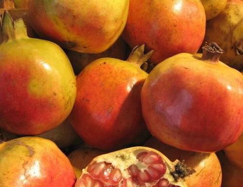 石榴|入秋,石榴正大量上市!教你一招,包你每次都买到最甜的石榴!