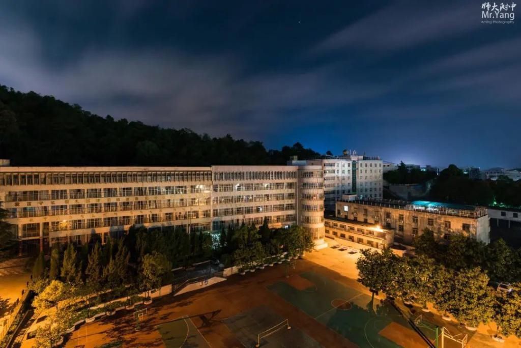  高考|贵州师大附中再创高考佳绩：600分以上人数125人，统招生占比38.46%