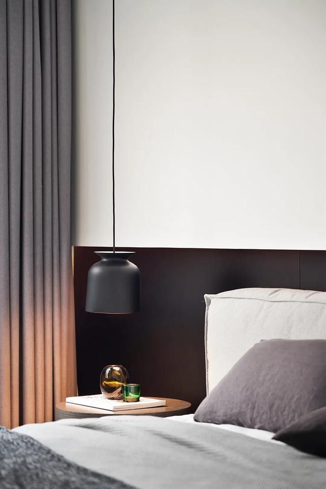  成都|成都 240 m2 极简大平层，兼顾自由与温暖的家