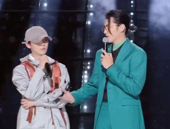  鹿晗|《新说唱》官宣帮唱嘉宾，鹿晗助阵吴亦凡，爷青又回
