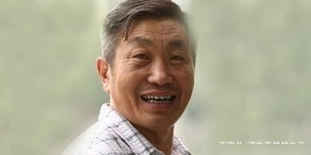  幼儿园|他是电影和电视连续剧中的好爸爸，他在幼儿园认识了他的妻子