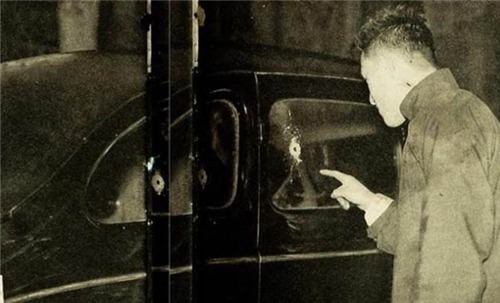 逮捕|戴笠设宴请50个汉奸吃饭,汉奸刚入席,戴笠:现在公布逮捕名单