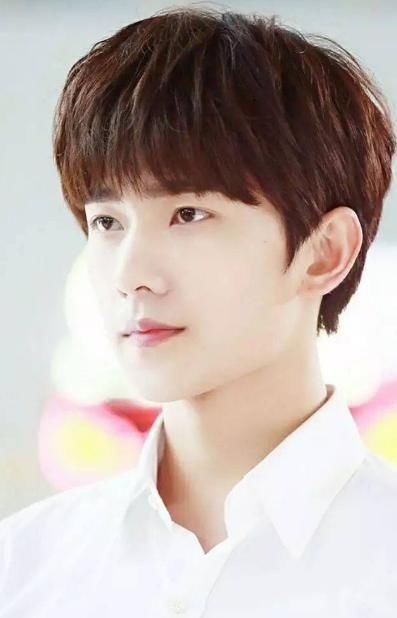  杨洋|5年了！杨洋终于回归综艺，还是常驻嘉宾！这个节目你不能错过