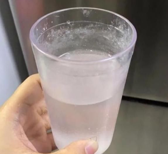  晓晓|男子2次约见女网友并下药: 首次迷晕贴心照料, 第二次得手拍视频