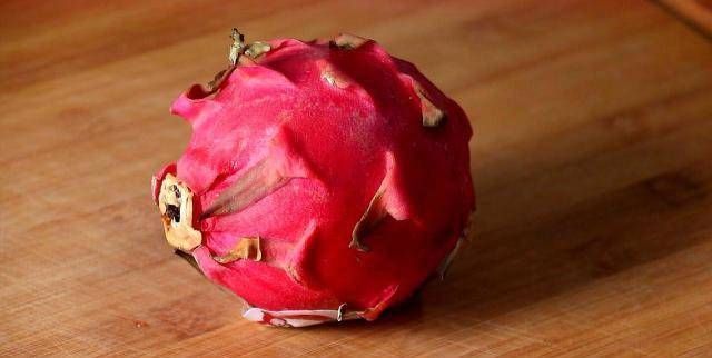 油腻|不要在火龙果直接吃是面粉做的,又甜又软不油腻