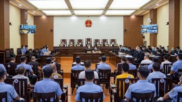  团伙|90后“黑老大”获刑20年！湖北这些涉黑涉恶案件宣判了