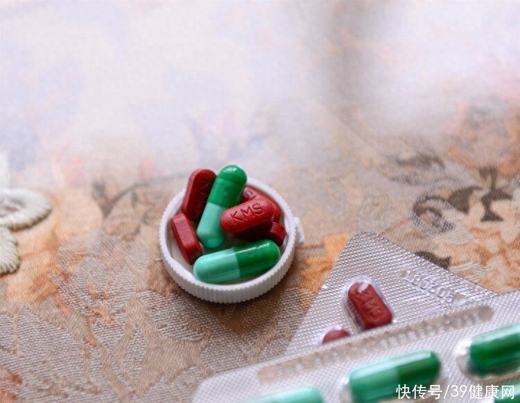 真正的消炎药阿莫西林有几种(阿莫西林是消炎药？再次提醒：真正的消炎药只有这2种，别用错了)