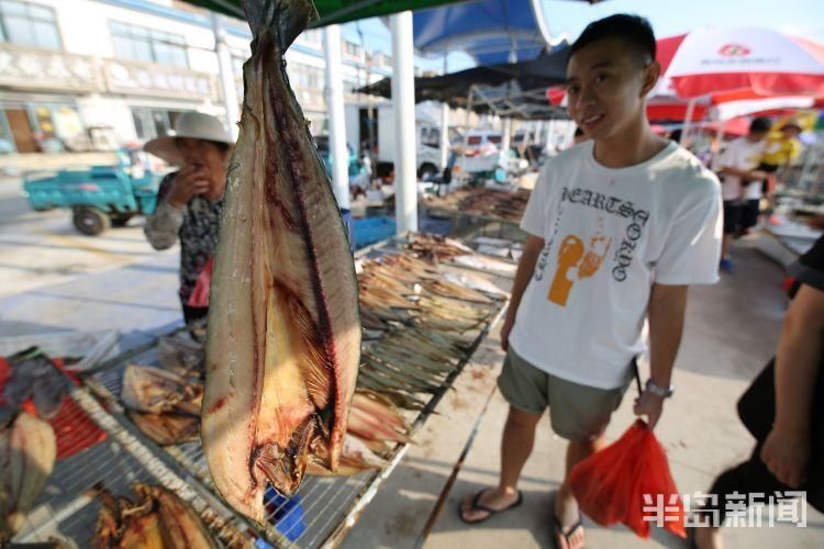  港东|崂山区港东渔码头：秋风起 晒鱼忙