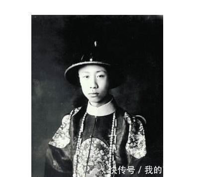 重回|溥仪重回故宫,想要回清朝11个皇帝的牌位,为何却被回绝!