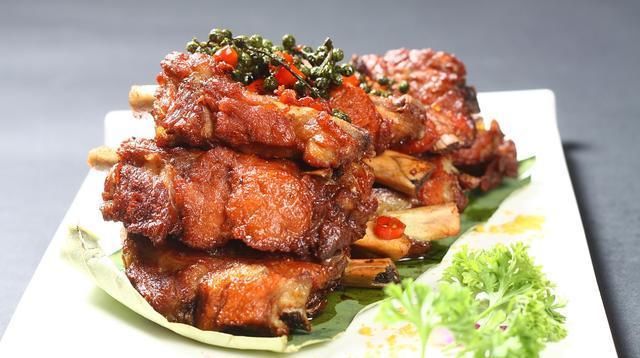  教你做|教你做正宗的萝卜排骨做法，学会这一招，上桌连汤都不剩