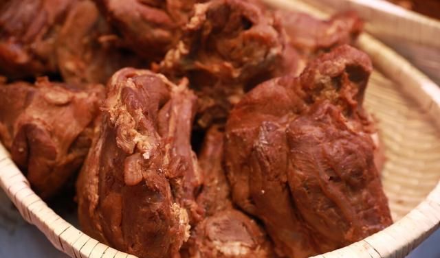 便宜|1斤牛肉能出多少卤牛肉？说出来你可能不信，便宜的不要买