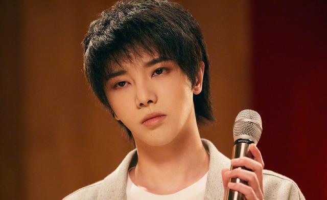  这位|这位华晨宇在歌手表现中脱颖出，多次获得一等奖