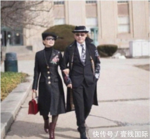 情绪|死亡13万,周立波在美嚎啕大哭,难道情绪崩溃想回国?这次凉透了