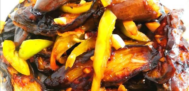 做法|鱼香茄子这样做最好吃，鲜香味美滋味浓郁又少油少盐更健康的做法