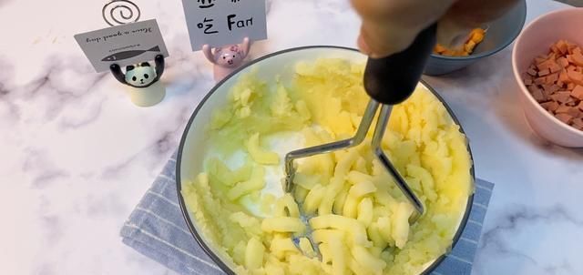 早餐|营养均衡又养胃的早餐,还可以这样吃,食材简单方便,家里都有哟