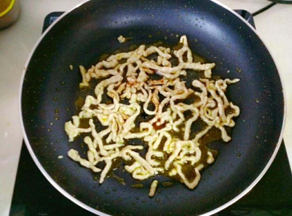  就可以|荤素搭配的这道家常菜，吃着不腻，配着饭，越吃越香