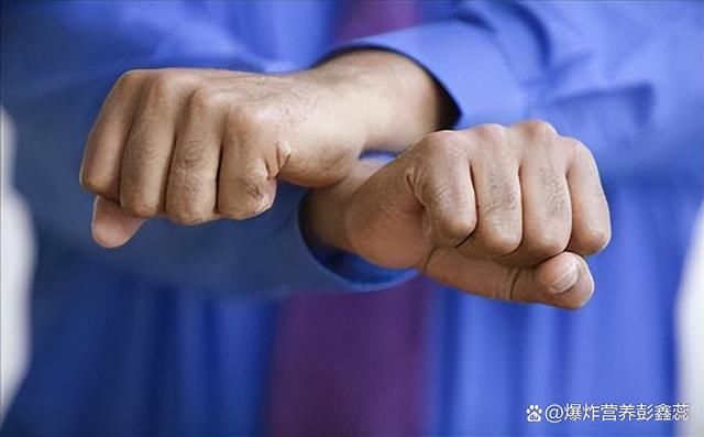 适合痛风病人喝的饮品(原来一种甜蜜的饮品，会让痛风患者反复发作，你经常接触吗？)