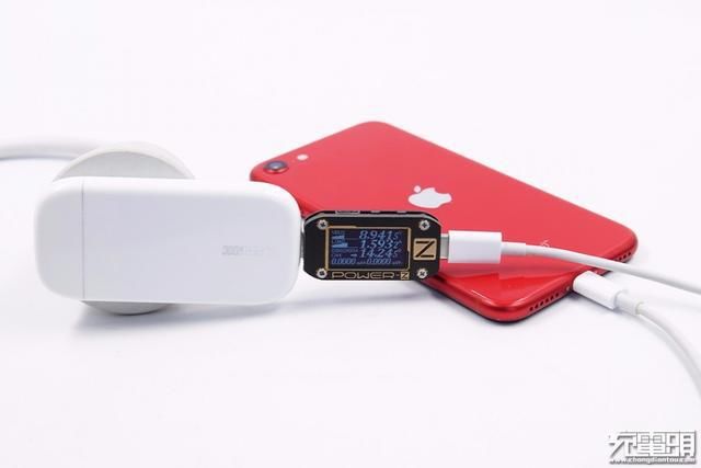  功率为8|小饼干能给什么设备用？OPPO 50W 超闪饼干充电器兼容性评测