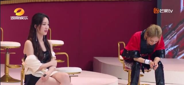  乘风破浪|乘风破浪的姐姐：孟佳被cue出来当队长，一时兴起还是脚本为知？